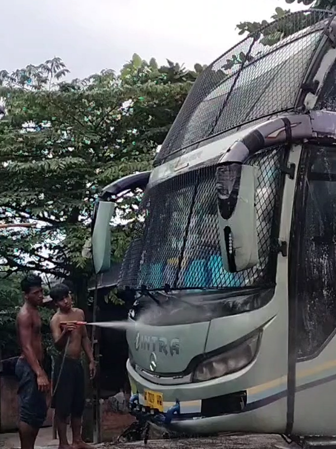 kebersihan itu penting 😍 #siantarman #superexecutive21 #bismaniacommunity #busintra19 #fyp #viral #bussumatera @siahaan bere ni gultom @anak L🅰️N🅰️NG @pejuang KILO meter 🤟 @Felix Silalahi02 @budimangultom17 