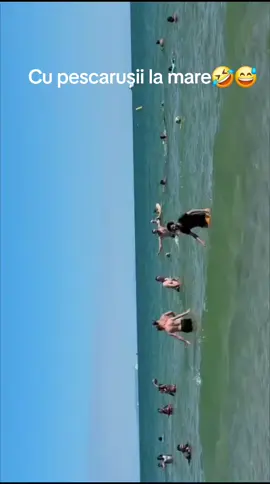 mai mult am băut🤣#beachvibes #CapCut #beach #videoviral #plaja 