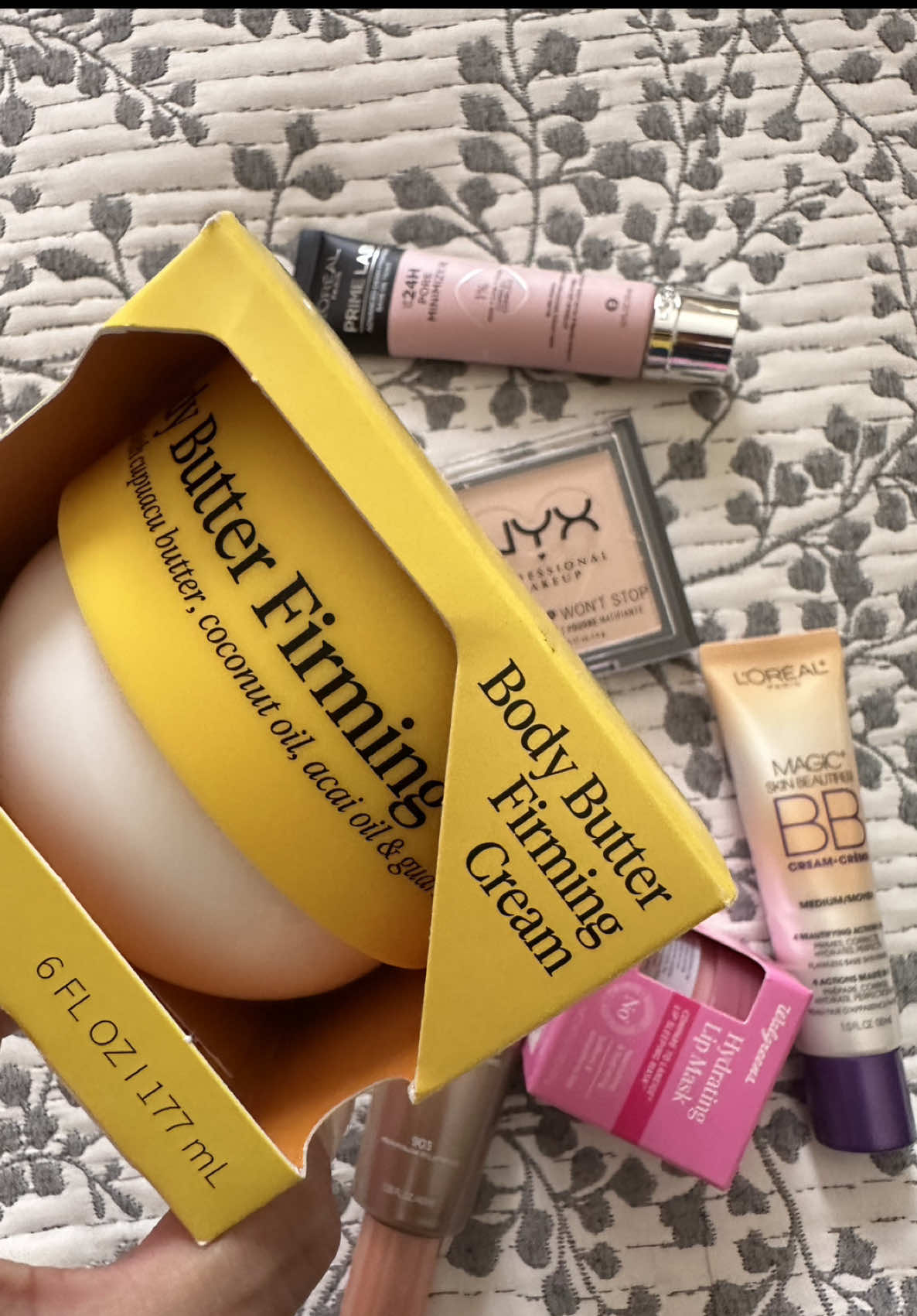 El haul favorito de todas las girlsssssss 😂😂😂😂 #makeuphaul #walgreensdeals #walgreensfinds #walgreenshaul #unboxing #haul #shoppinghaul #fypシ 