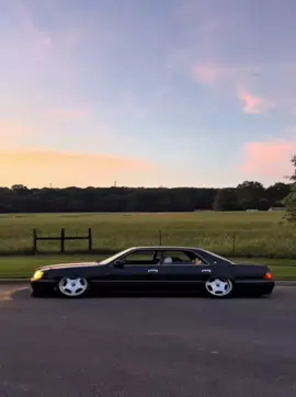 @zain #harutgang #static #static_club #slammed #slammedcars #stance #stancedcars #lowered #loweredcars #cambered #camberedcars #bagged #lexus #lexusgang 