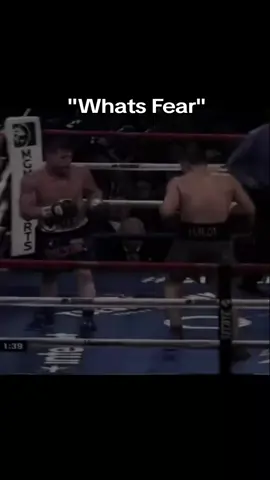 How did bro even tank THAT😭 #fyp #foryoupag #boxe #boxing🥊 #canelo #ggg #fear 