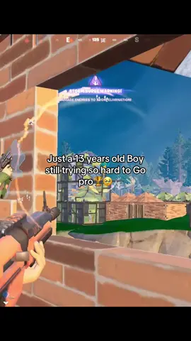 Just a 13 years old Boy still trying so hard to go pro🏆🥹 #contentcreator #sxmfnrr #13yr #fortniteclips #clip #fortnitecompetitive 