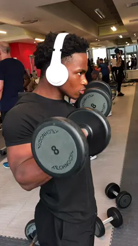 Biceps pump☠️  #GymTok #biceps #Fitness #fitnesstips #fypシ゚ #fory #viraltiktok 