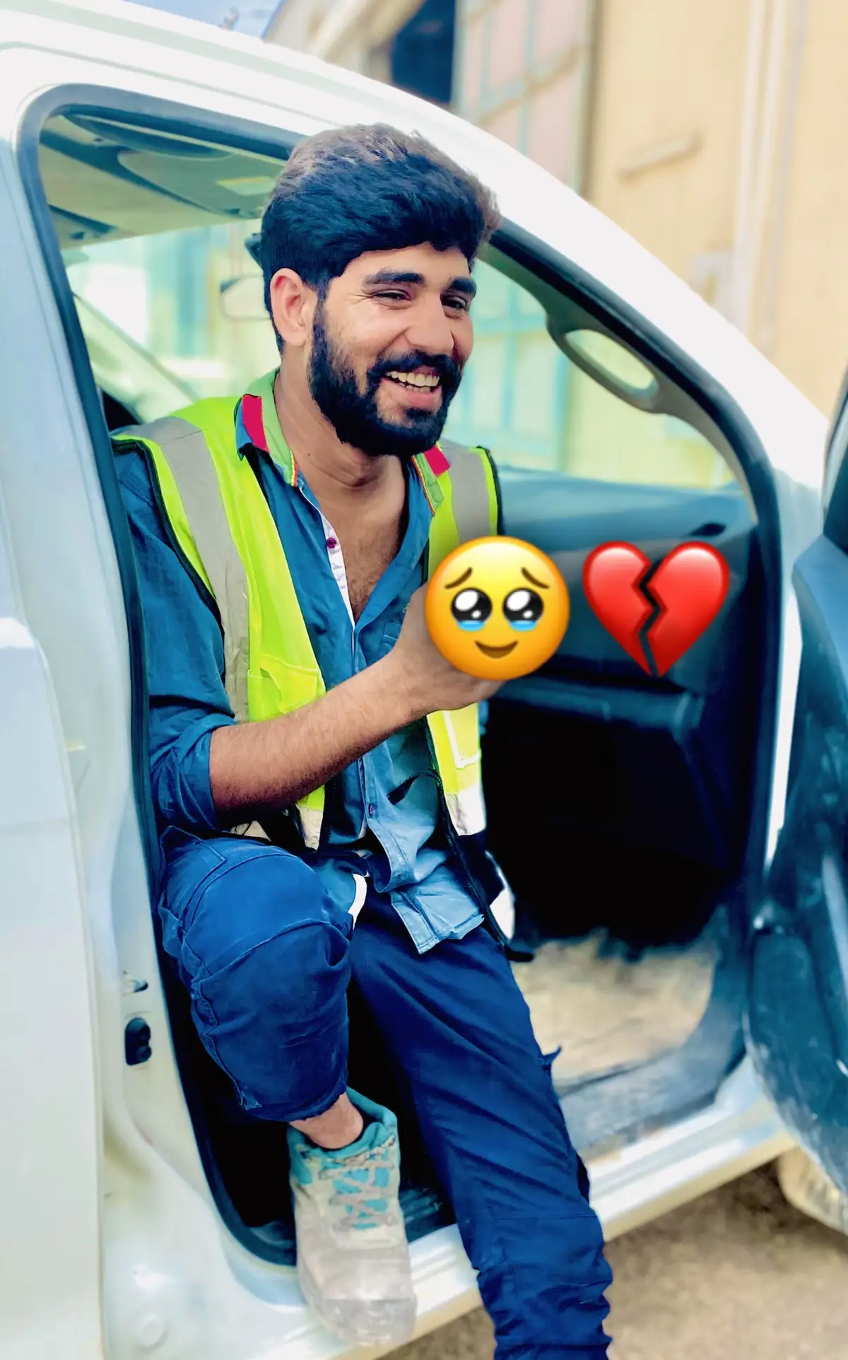 سنا تھا تھک ہار کے لوگ گھر کو آتے ہیں گھروں سے تھکے لوگ کہاں جاتے ہونگے۔۔،🍂🥀💔💔💔#@🇵🇰Awais ch skg 🇰🇭🇰🇭 @Gujjar life @🦅چوہدری علی گجر اگومنڈا👑 @صغیر گُجرشگرگز ھ 🦅🔥🇧🇭 @چودھری حبیب ذیلدارخانپورگجراں @🥷❤️منڈا راجپوتاں دا 🥷☠️ 💔💔
