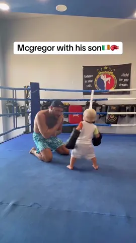 Conor Mcgregor playing with his little boy🇮🇪🥊#fyp #conormcgregor #UFC #viral