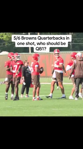 Who do you see being QB1 when the season start? #shedeursanders #kennypickett #clevelandbrowns #nfl #foryoupage #fyp 