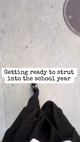 My new year starts in August not in January. I’m super excited for the upcoming school year! 1 year in my role: @IG/YT: @heydrvanessa  Undergrad versus Grad: @@IG/YT: @heydrvanessa ##fallsemester##classof2025##CollegeTips##HigherEdLife##fall2025##backtoschool