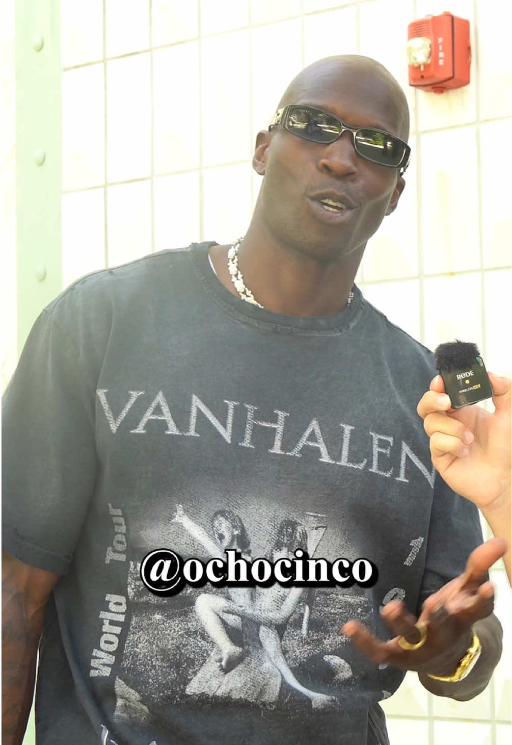 NFL Legend Chad (OchoCinco) Johnson Speaks On Always Being “Cheap As Hell” And How He Did NOT Grow Up Rich And Didn’t Have Many Influences To Inspire Him To Become RICH  #finance #financialfreedom #entrepreneur #mentor #athlete #nfl #football #wealth #rich #money #motivation #motivate #ochocinco 