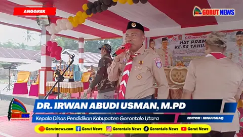 Kepala Dinas Pendidikan Gorut Tekankan Nilai Kebersamaan di Perkemahan GORONTALO UTARA – Kepala Dinas Pendidikan Kabupaten Gorontalo Utara, Dr. Irwan Abudi Usman, M.Pd, memonitor langsung pelaksanaan perkemahan di Lapangan Tolongio, Kecamatan Anggrek, Senin (11/8), serangkaian peringatan Hari Pramuka ke-64 tahun 2022. Dalam sambutannya, Irwan menyampaikan ucapan terima kasih serta permohonan maaf karena tidak sempat hadir saat pembukaan. Ia menegaskan komitmennya mendampingi pembina dan peserta Pramuka selama kegiatan berlangsung hingga upacara puncak. Irwan mengajak seluruh peserta dan pembina untuk menjaga kebersamaan, ketertiban, dan menjunjung nilai-nilai ibadah. Menurutnya, hal itu selaras dengan upaya mewujudkan Tri Satya dan Dasa Dharma Pramuka secara nyata. Selain memantau kegiatan, Irwan juga menekankan pentingnya menjadikan perkemahan sebagai sarana pembentukan karakter generasi muda. “Nilai kebersamaan dan kedisiplinan harus selalu menjadi jiwa setiap anggota Pramuka,” ujarnya menutup sambutan.
