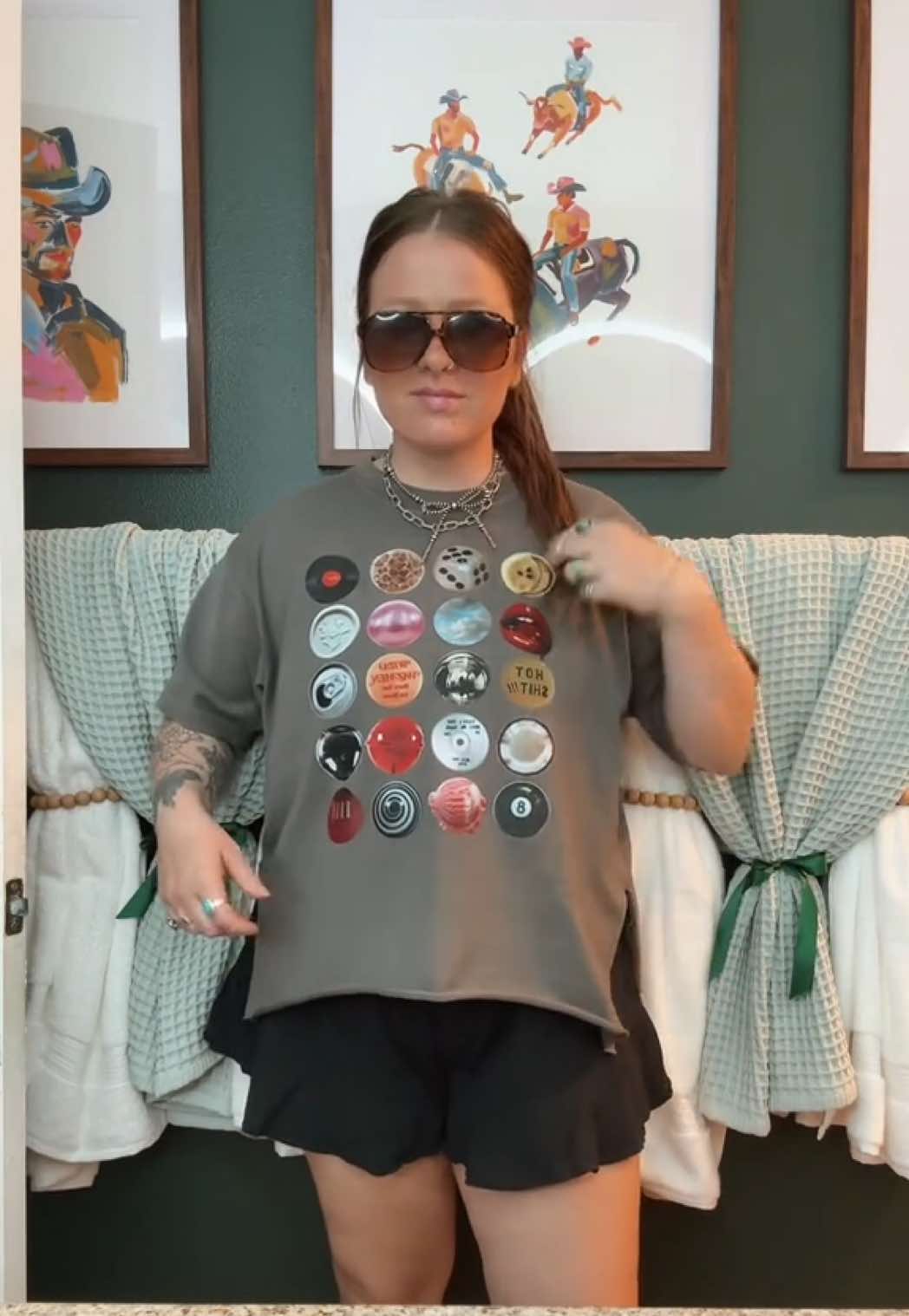 the feminine urge to crop every tee you own #westernfashion #graphictees 