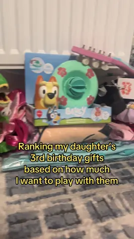 When it’s your kid’s birthday but you just want to play with their presents 🎁 😂 #parenttok #dadsoftiktok #toystory #bluey #thomasthetankengineandfriends #gabbysdollhouse #toytok #birthdaygirl 