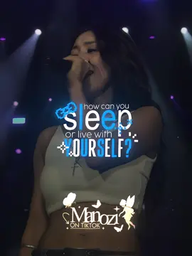 Surtei horrores com elas contando Takedown no Lollapalooza ( eu percebendo depois de postar que esqueci de colocar a tradução das frases em inglês, que ódio 💔| #twice #takedown #Lollapalooza #jihyo #jeongyeon #chaeyeoung #tipografia #Kpop #musica #manutwcs 