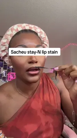 I love a good lip stain 😌 @SACHEU Beauty  #lipstain #sacheulipstayn #sacheustayn #lipliner #lipstain #lipstainviral 