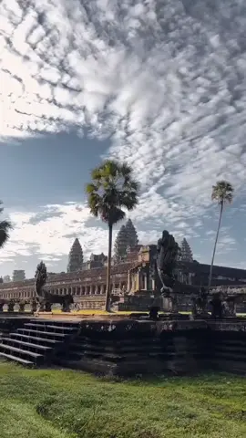 #ព្រះមហាក្សត្រនៃព្រះរាជាណាចក្រកម្ពុជា 