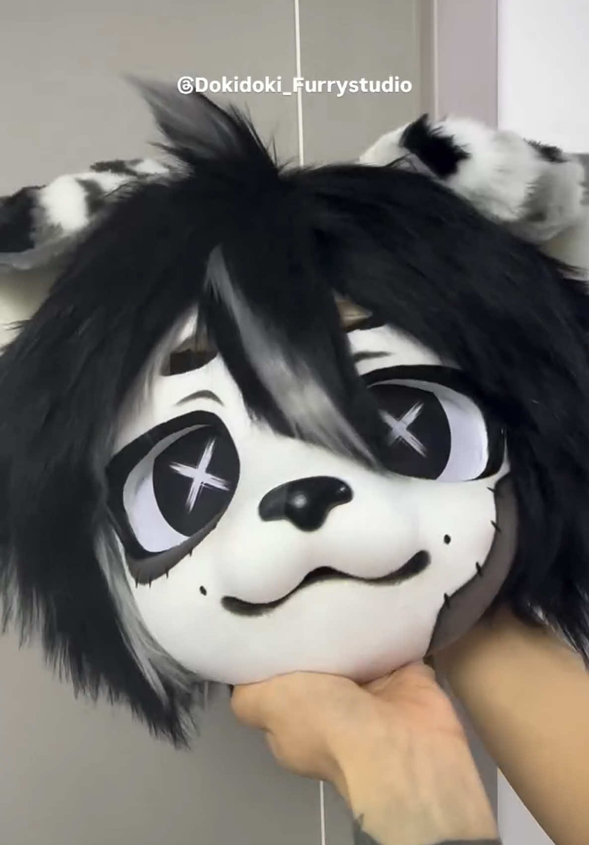 Guess Who This Is~ 💡Visit our website to explore more available premade fursuits—we offer a wide range of styles and update daily, so be sure to check back regularly for new additions! 𝐃𝐌 𝐮𝐬 𝐢𝐟 𝐲𝐨𝐮 𝐚𝐫𝐞 𝐢𝐧𝐭𝐞𝐫𝐞𝐬𝐭𝐞𝐝 𝐢𝐧 𝐚 𝐜𝐮𝐬𝐭𝐨𝐦 𝐜𝐨𝐦𝐦𝐢𝐬𝐬𝐢𝐨𝐧 Artist: Momo 💳 Payment plans accepted 🌍 Global shipping available #dokidokifurrystudio #dokidokifursuit #premadefursuit #furry #fursuit #fursuitforsale #kemono #fursuitmaker #furryfandom #furrycommunity #fursona #fursuiters #furryadopt #furryartist #commission