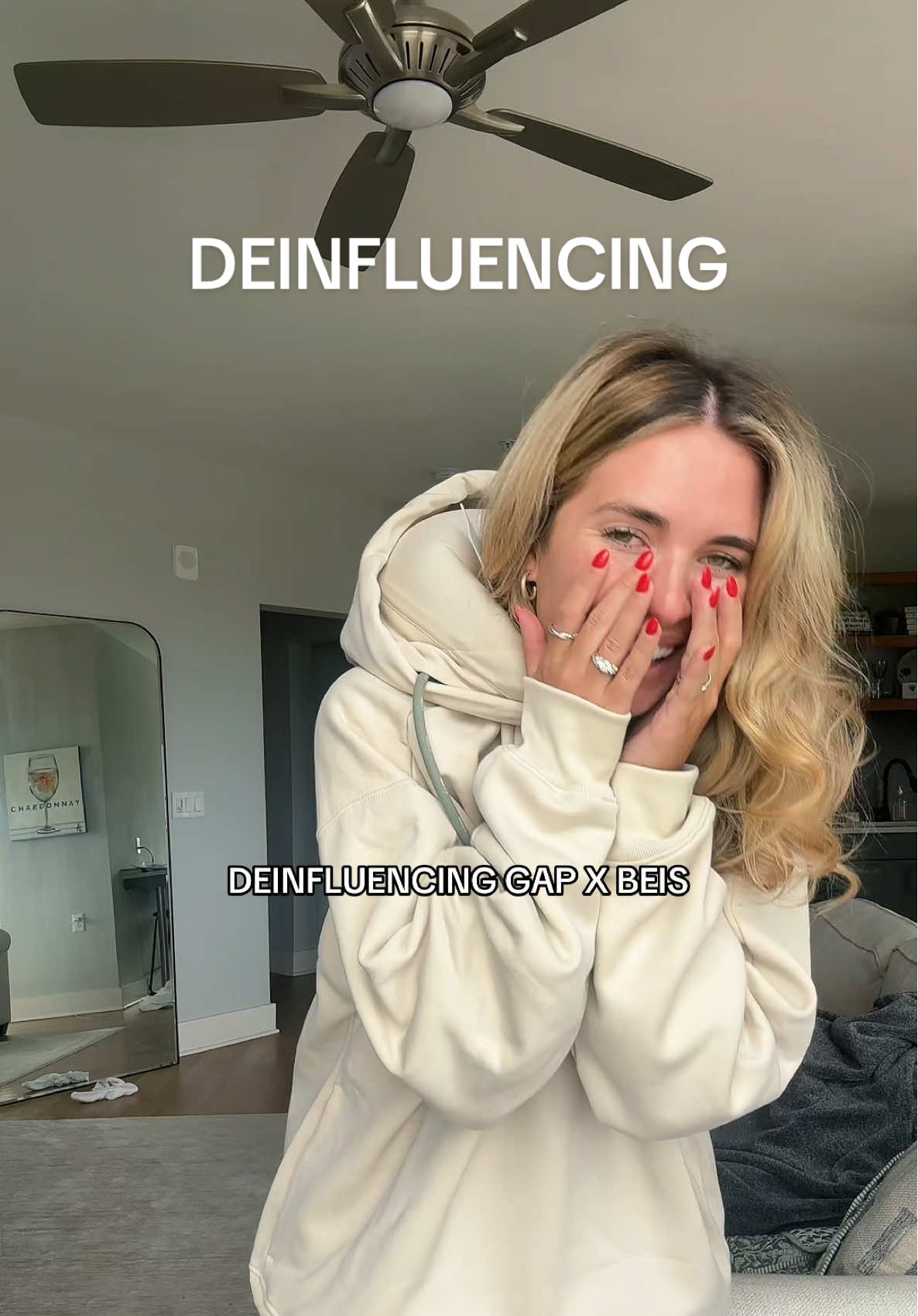 Okay I’m so sorry I truly do love my BEIS things but this was just not it for me hahaha #beis #gap #deinfluence #hoodie #travel #fyp 