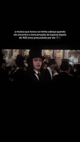 obcecada por eles 🖤 #dracula #draculaalovetale2025 #draculaalovetale ##fyp #gothicmovies #goth #gothtok #caleblandryjones 