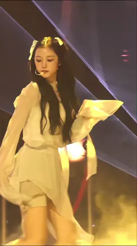 simplesmente a melhor musica do nwjns junto c ditto 👅👅 @🐱 ˖˚ აɑׁׅ֮ԋ ! ˖ ˚ @# ˚. ℓυnar ᵎᵎ ❄⸝⸝  #fyp #fancam #dafnecams #haerin #newjeans 