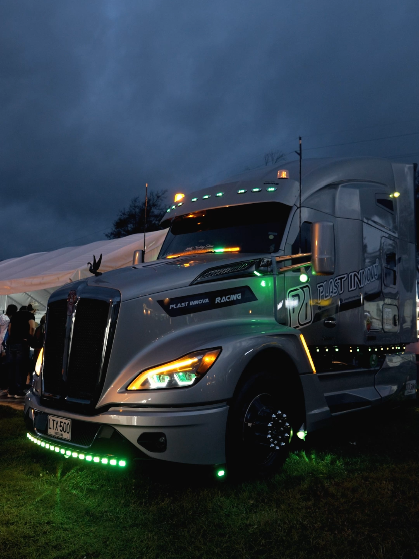 kenworth T680 🔥🥵 #kenworth #kenwortht680 #Guatemala #colombia #truck 