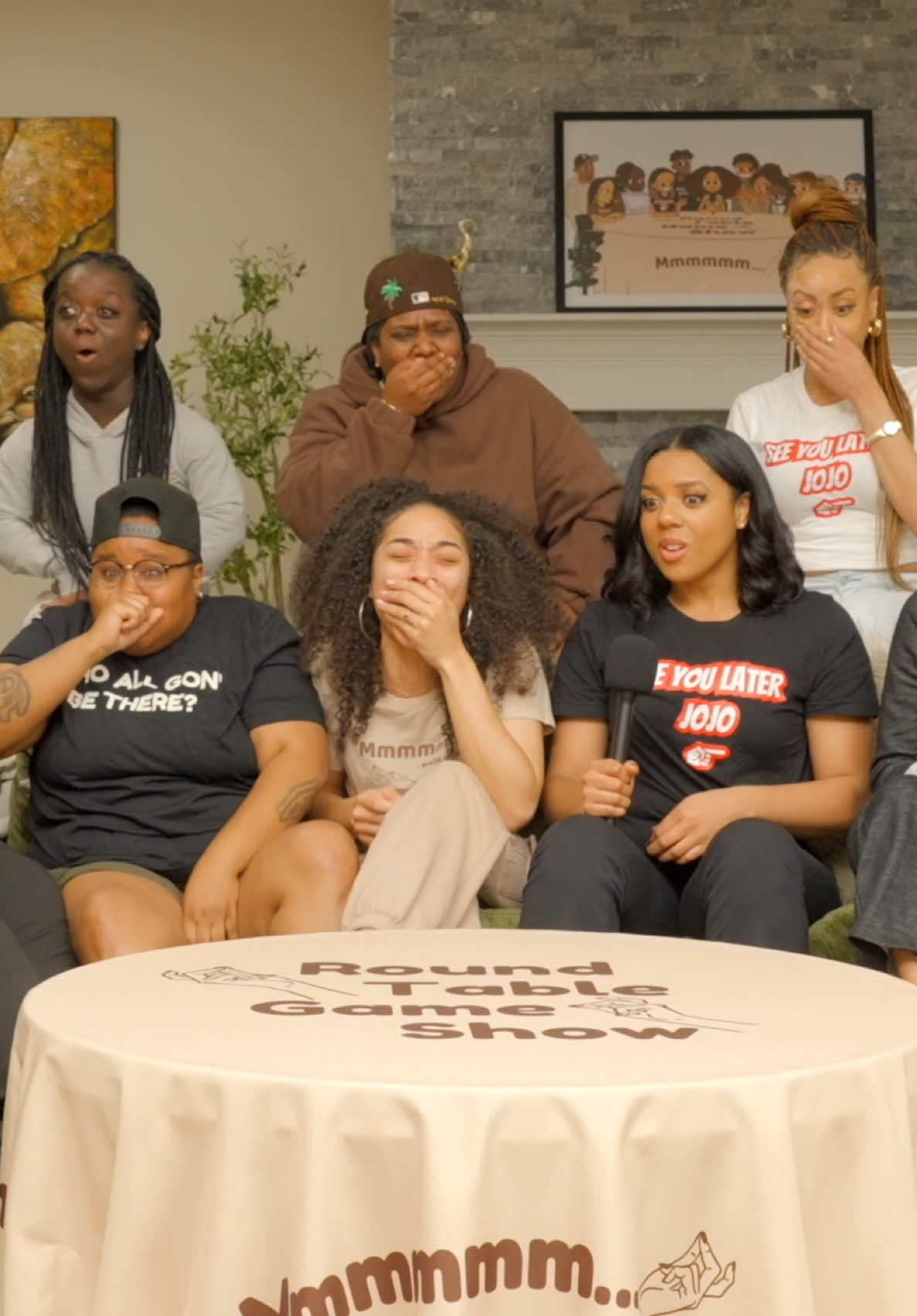 Tee landed the joke 😭😭 @Round Table Game Show @teesanderscomedy @Anj @Beverly @THEE LITTLE PERSON®️ @Vanessa Damaris @Jordan Johnson @whitney.code 