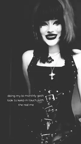 its like a little ritual #goth #alternative #fyp #gothmakeup