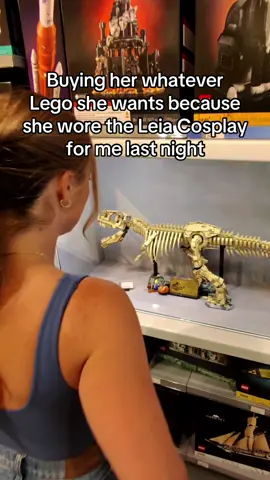 Padme next #starwars #lego #legostarwars #starwarscosplay #starwarsfan #leia #padme