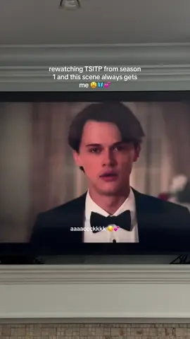 rewatching from s1 to analyze everyone lol  but the last scene after this just breaks my heart 😟💔 #tsitp #thesummeriturnedpretty #conrad #conradfisher 