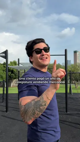 Una clienta pagó un año de colegiatura de su hijo vendiendo mercancía #negocios #ventas #historia #escuela #dinero #consejos 