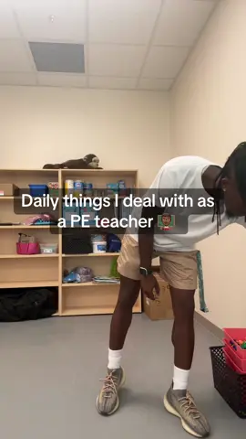 Year 7 and I’m finally living an athletes dream (besides playing basketball professionally 😭) #fyp #peteacher #ssjzalik 