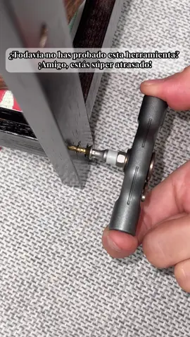 Conquista los tornillos más apretados: ¡este destornillador funciona en cualquier lugar! 🔥🛠️#tiktok #tiktokshop #us #fyp #screwdriver #DIY #gift #toolstoday #hometools #toolbox #tools #tool 