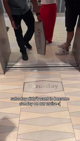 shoutout date plate changing guy for not breaking under pressure  #platechange #royalcaribbean #elevator #cruisetok #cruise 