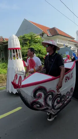 Kostum unik Karnaval desa Kemplong 2025 #karnaval #pawai #kirab #17agustus #agustusan #kemplongwiradesa 