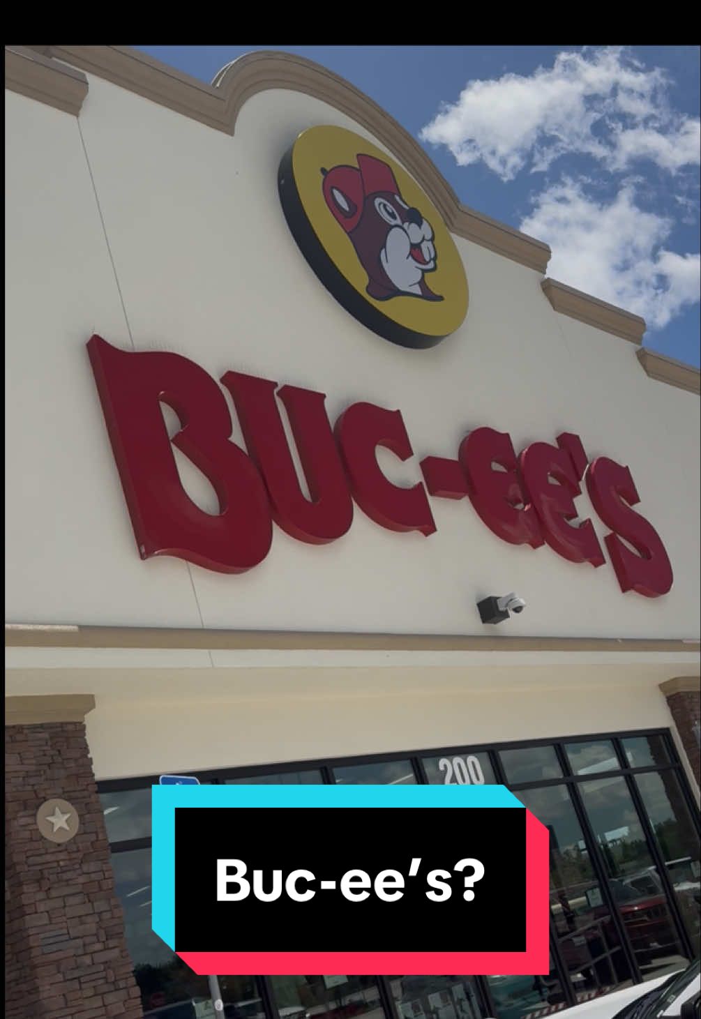 First Time at Buc-ee’s #floridaroadtrip #roadtrip#staugustine #bucees #buceesgasstation #buceeseverything #northflorida 