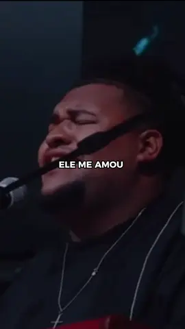tecladista impressiona a todos adorando 🥹❤️‍🔥 Ele me ama - espontâneo ❤️✝️ conheça nossa loja aqui no tiktok com muitos produtos em promoção ❤️ #Deus #gospel #louvor #Jesus #espontaneo #TikTokCristão #jovenscristaos #Fé #yeshua #amém #fyp #adoracaoelouvor #elemeama 