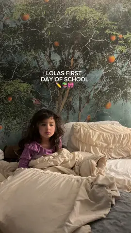 She came back so happy 🥹😭 #toddlermom #pregnancy #fyp #momtok #toddlerroutine #preschool #firstdayofschool #Vlog #morningroutine #morningvlog 