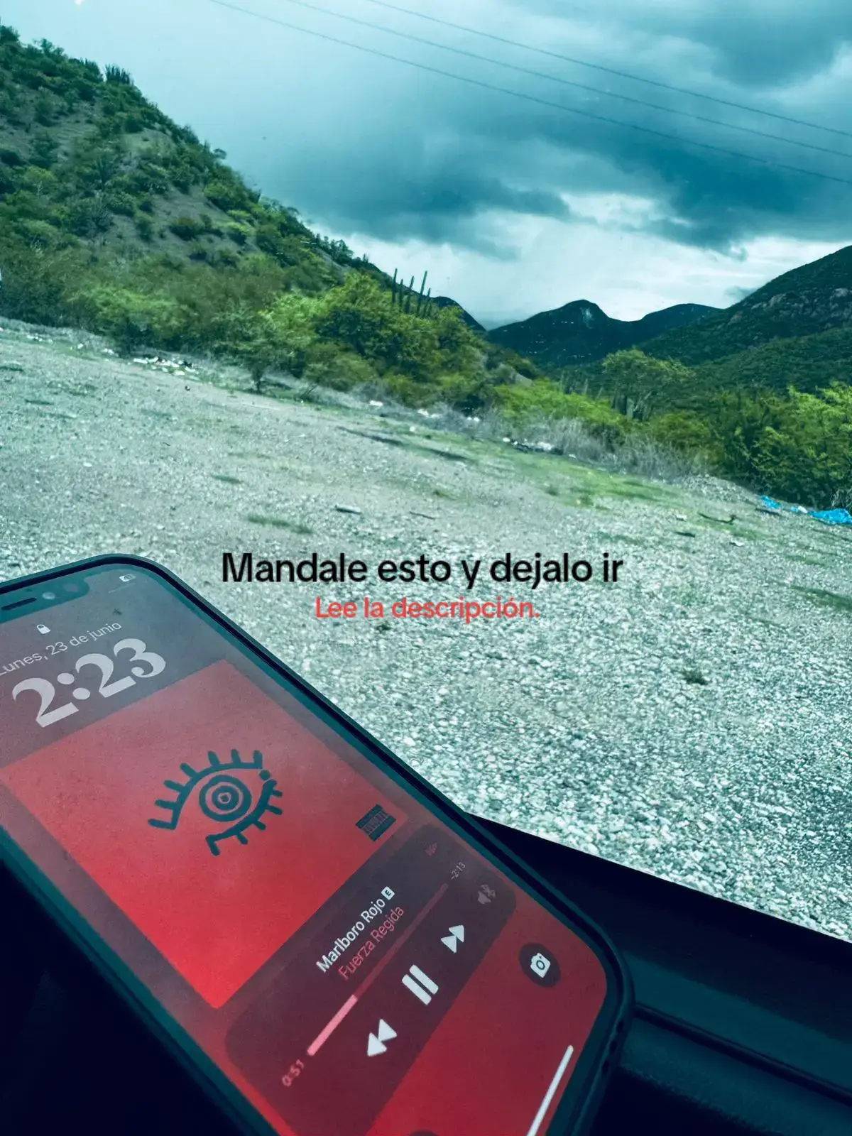 Hola pequeño,❤️‍🩹🧸solo paso ah decirte lo siguiente espero tengas tiempo de leerlo me costo mucho escribirlo cn los ojos empapados en lágrimas, Muchos dicen qk las personas pasan x nuestras vidas para enseñarnos algo, y c qk tu tuviste un propósito en mi vida y fue enseñarme ah amar de verdad, siempre me aferre ala idea de qk siempre estarías para mi, pero avían cosas qk nos molestaban ah los dos, no t voy ah mentir, veía una vida cn tigo, tal vez  Me apresuré al pensar qk así seria, pero créeme qk ese siempre fue mi plan Siempre quise qk fueras tú mi último amor, muchas veces quizás ambos hicimos cosas qk no nos pensar intencionalmente qk no nos queríamos y otras sin darnos cuenta, fue muy lindo encajar muy bien contigo, dsd el principio hubo una buena conexión muy linda qk al menos yo no creo encontrar en otra persona....🙁 La vrdd si me cuesta mucho dejarte ir, y me esta constando demasiado ya qk contigo hice, expresé, di,  Mostré lo qk es mi corazón y dsd lo más profundo de mi ser, siempre te amé y ah pesar de lo sucedido mi amor por ty persistirá eternamente, nunca quise qk nuestro vínculo llegara ah su fin, mucho menos de esta manera, agradezco qk hayan permanecido ah mi lado más de lo necesario t pido disculpas por los errores qk cometí  y tmb t pido perdón por averme ido así de tu vida....,  Y me duele, tanto el corazón, las lágrimas corren mis ojos por qk no fue fácil decirle adiós ah la persona qk quería en mi vida para el resto de mis días....🙁 Me encantaría qk no t olvides de mi, pq yo jamas lo haré, quisiera regresar al día dnd me dijiste lo mucho qk me querías y lo mucho qk me amabas. Estar ah tu lado, pero esos recuerdos son los qk me motivan ah escribir esto, no sabes lo difícil qk me esta siendo para sanar, soltar, dejar atrás ala persona qk pense qk nunca pensé qk c iba ah ir de mi lado y qk tmp t fueras de mi vida,  Le doy gracias ah dios por permitirme conocerte, pero es momento de darte tu espacio, tu momento y dejarte ir, de permitirme qk seas feliz, y qk puedas sanar, si estas bien, yo lo estaré el doble, no sabemos qk nos tenga preparado el destino,❤️‍🩹🙁🧸, Te extraño demasiado y te quiero demasiado pero creo qk ya me llego ahora si el momento en el cual alejarme x completo y no volver ah molestarte me cuesta mucho sabes pq jamás imagine qk las cosas acabarán así, eres el niño de mis ojos y siempre seta así, quizás aigan mil hombres millones más pero jamás amaré ah uno cm te amo ah ty, te deseo la mejor suerte del mundo, y espero rodó siga super bn en tu vida, sabes qk de ante mano aki siempre voy ah estar para lo qk necesitas y jamás t dejare solo y un día necesitas un brazo, de mi parte es todo, asta luego y ten x seguro qk tu ENANA jamás t olvidara.... ATTA: TU PRINCESITA.🧸🙁💙 #miniño #paratodos #paratiiiiiiiiiiiiiiiiiiiiiiiiiiiiiii #🤍 #💔🥀 #💔 #viral 