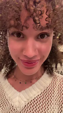 👁️👁️