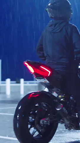 R1m🖤 #fyp #bikelife #motorbike #biker #biketok #motolife #YamahaR1M #R1M #YamahaR1 #R1MEdit #R1 #CapCut #MotoEdit #BikeEdit #BikeVideoTemplate #motorcycle