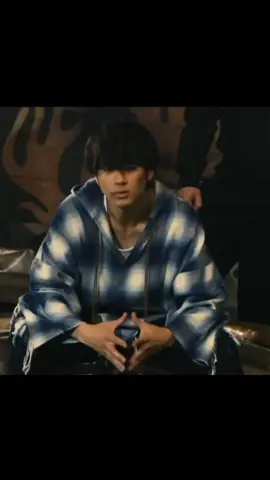 aku bukan jahat, tapi sedikit lebih nakal~    #murayama #yukiyamada #highandlow #youaretheappleofmyeye #sword #oyakoukou #asukasaito 
