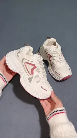 Sepatunya bagus banget 🫶🏻😍 #asnk #sepatuwanita #sepatuimport #sneakers 