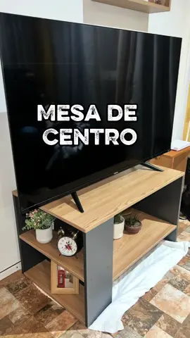 🪵✨ Mesa de centro con estilo moderno, combinando melamina grafito y colina. Ideal para darle un toque elegante y funcional a tu living. 🔩 Hecha a mano con cortes precisos y uniones perfectas. #mesadecentro #mueblesdemelamina #melaminagrafito #melaminacolina #mueblesmodernos        