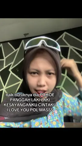 DEMI UNGKER