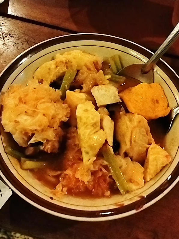 eat silent bertele tele kah ini jadinya? hahahah  #nyeblak #seblakprasmanan #seblakviral #seblakpedas #fyp #mukbang #fypp 