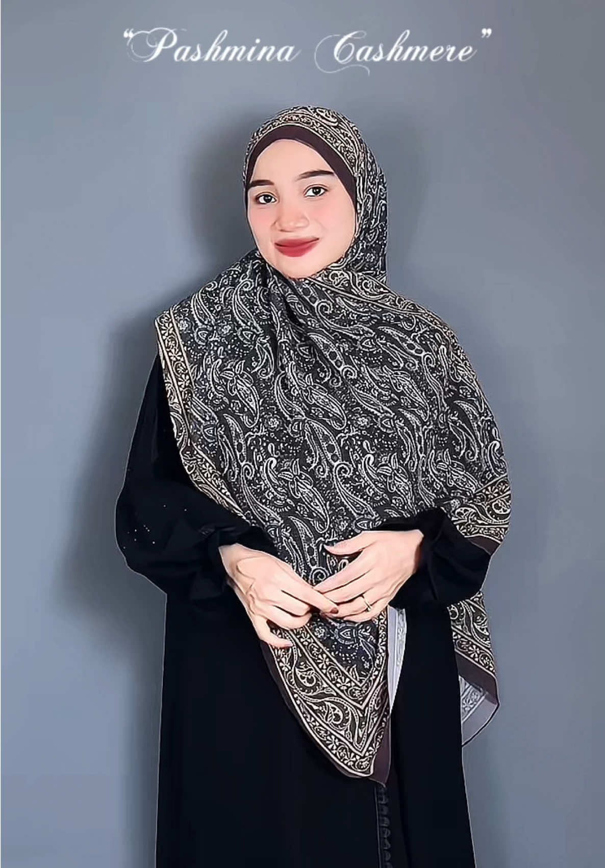 30 ribuan aja  nih😍👇🏻 #pashmina #pasminacashmere #pashminaturki #hijabturki #pashmina #padhminaceruty 
