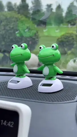 #กบเขียว #ตุ๊กตากบ #🐸 #ตุ๊กตาดุ๊กดิ๊ก 