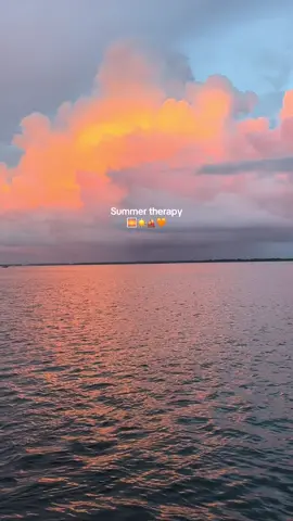 The best therapy 🌅☀️⛵️🧡