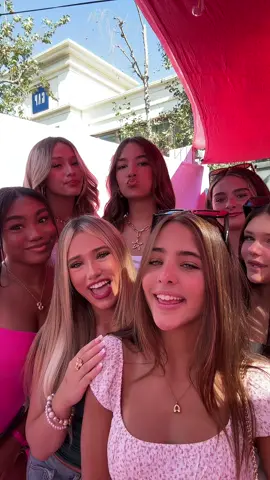FAVS @Sydney Smiles @Reese Herron @Alli Ingram @giaroseofficial @Stella @Mena 