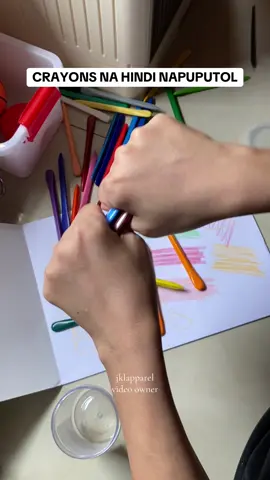 Buti nalang may mga gantong crayons na hindi napuputol malaking tipid din sating mga mommies #MomsofTikTok #toddlersoftiktok 