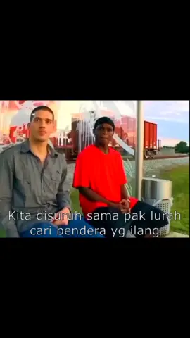 Nyari bendera 😹 #meme #memes #memestiktok #merahputihoneforall #fyp 