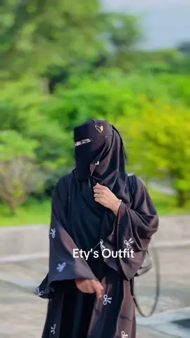 বোরখা নিকাব নিতে চাইলে ইনবক্স , অথবা WhatsApp = 01728737067 Facebook = Ety’s Outfit